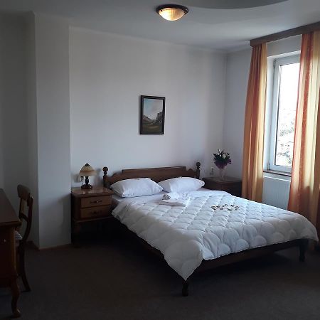Hotel Cetojevic بانيا لوكا المظهر الخارجي الصورة