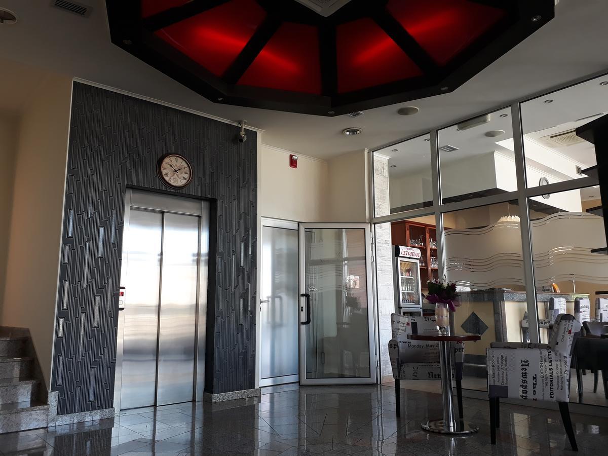 Hotel Cetojevic بانيا لوكا المظهر الخارجي الصورة