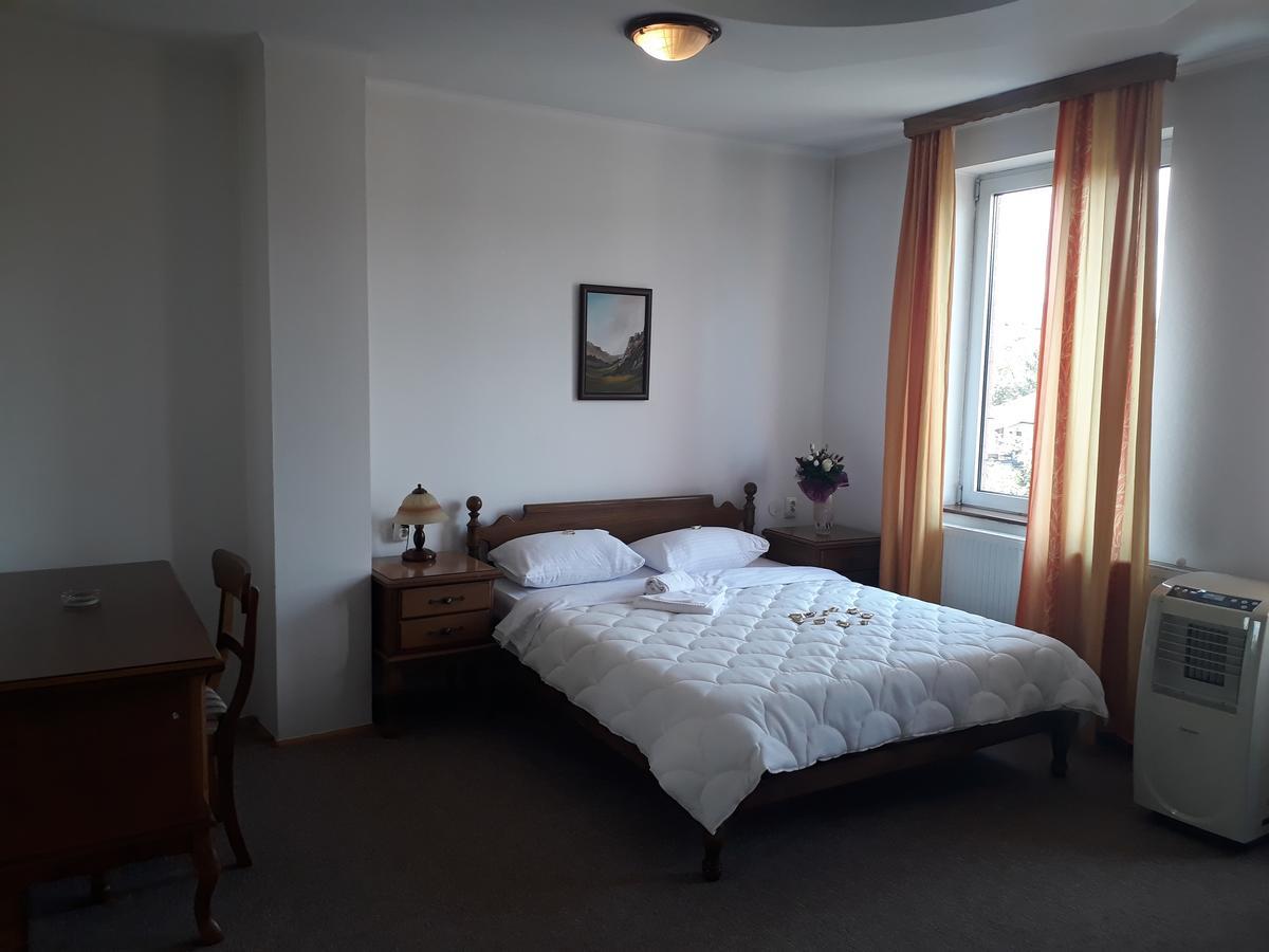 Hotel Cetojevic بانيا لوكا المظهر الخارجي الصورة